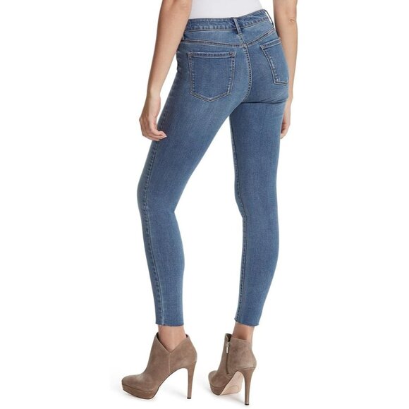 Women's Skinny Jeans Cotton Blend Zipper Back Pockets Mid Rise Casual - Picture 2 of 2